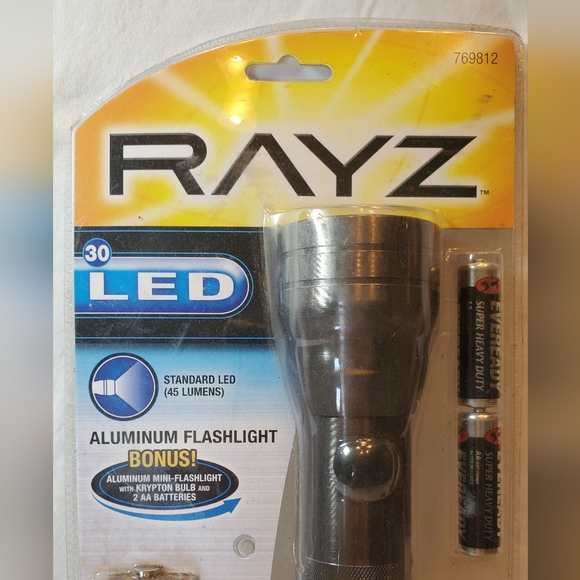 Rayz 30 LED Flashlight (45 Lumens) and Aluminum Mini-Flashlight, NIB, 769812 - Picture 2 of 6